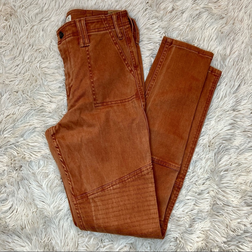 Hollister High Rise Super Skinny Military Pants